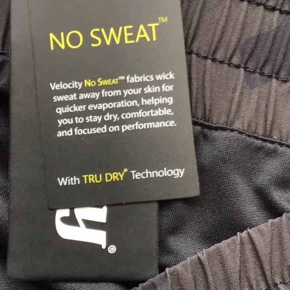 Camo Athletic Shorts - Picture 7 of 10